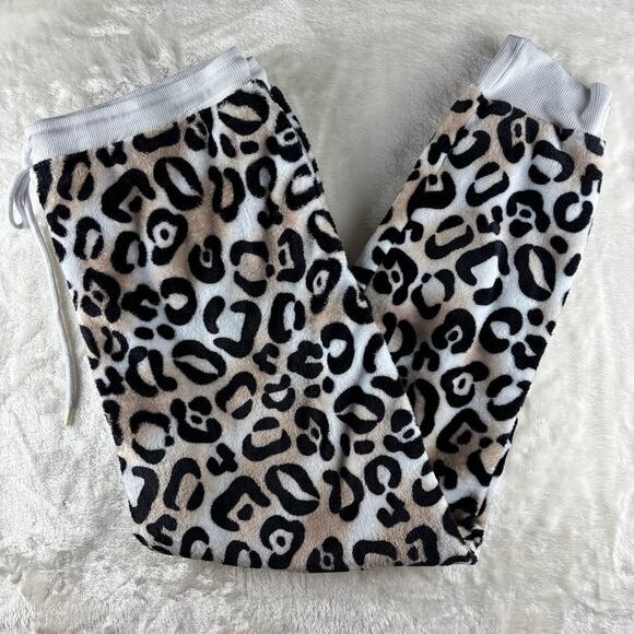 Secret Treasures Lounge / Pajama Set Women's 2X Fleece Jaguar Leopard Print - Picture 8 of 13
